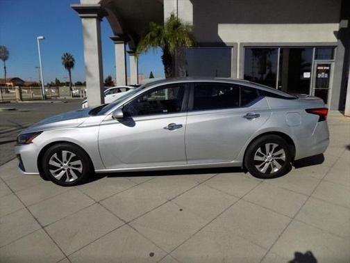 2024 nissan altima