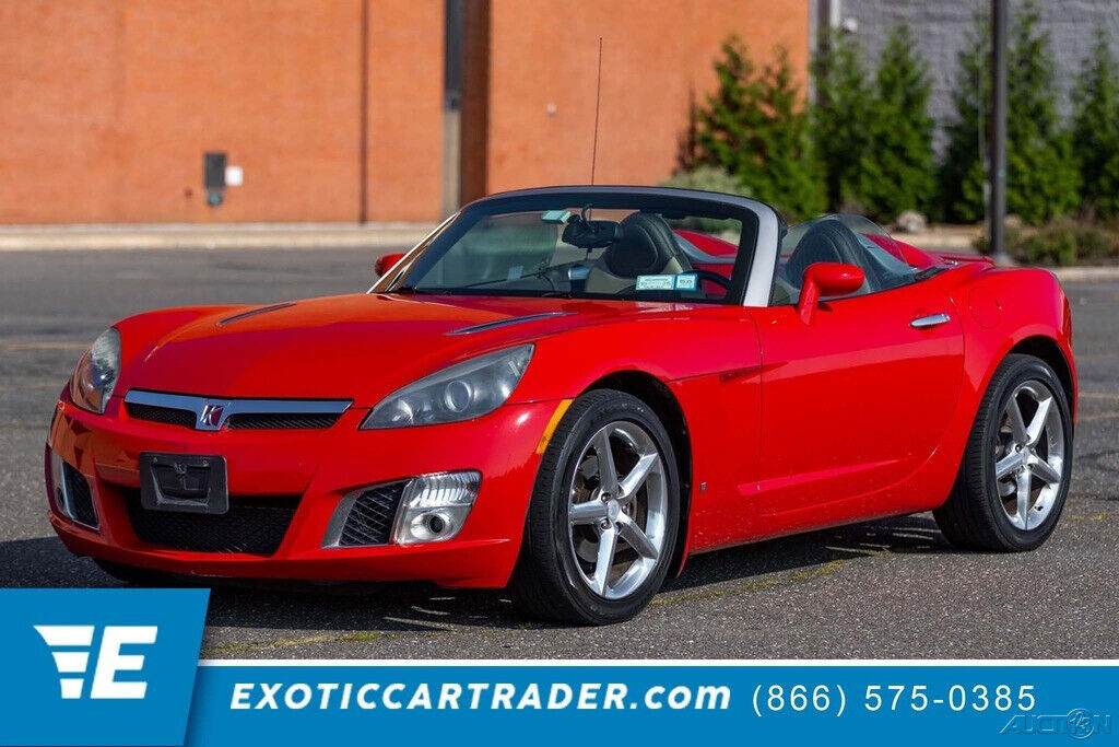 2008 saturn sky red line