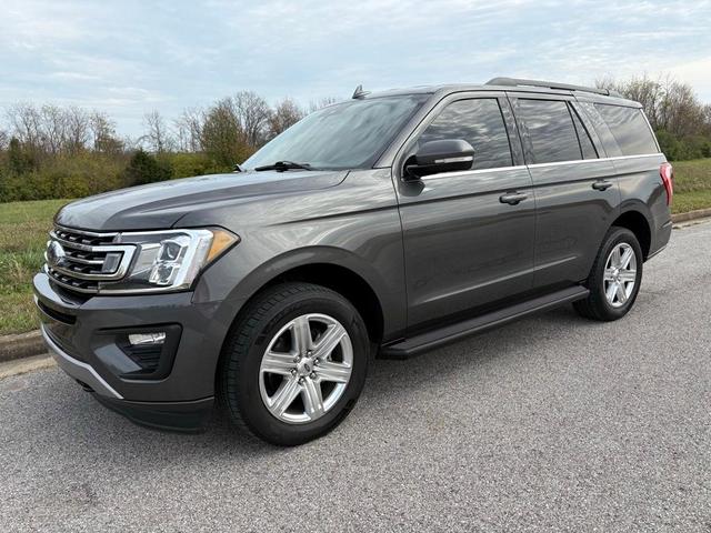 2020 ford expedition xlt
