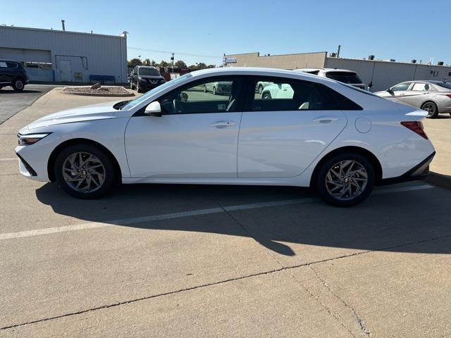 2024 hyundai elantra sel
