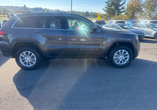 2021 jeep grand cherokee laredo