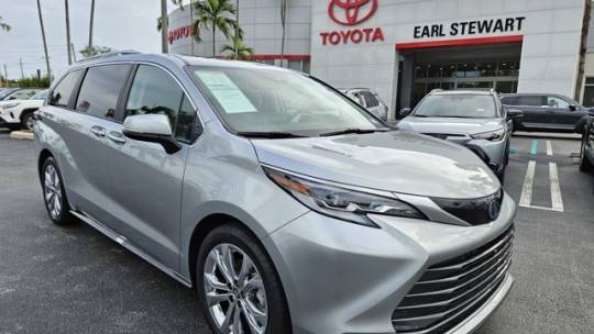 2023 Toyota Sienna