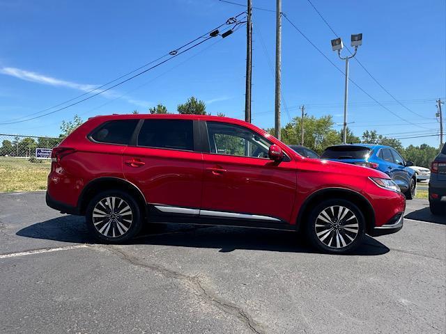 2020 mitsubishi outlander es