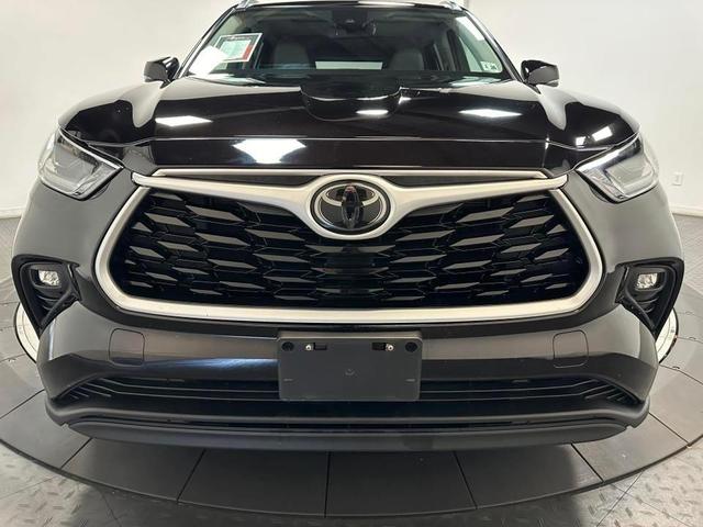 2021 toyota highlander xle