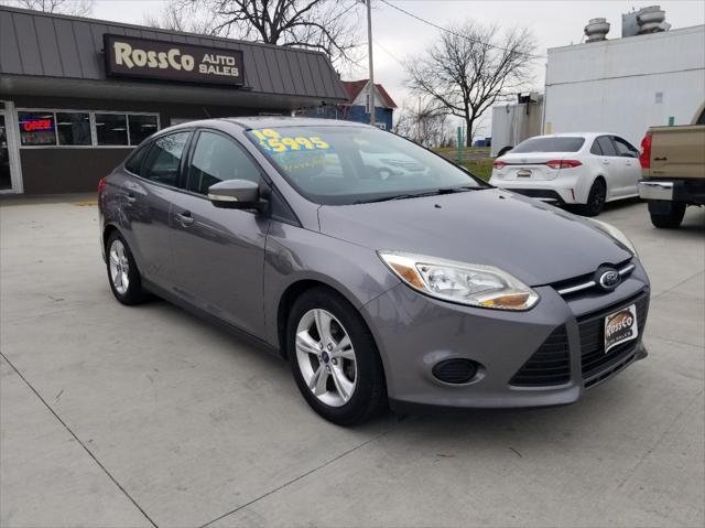 2014 ford focus se