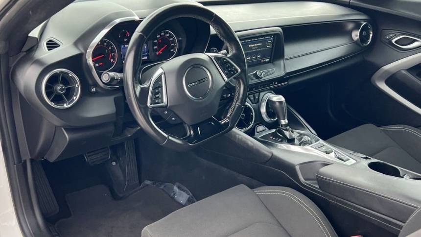 2019 chevrolet camaro lt