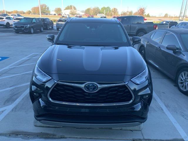 2022 toyota highlander hybrid platinum