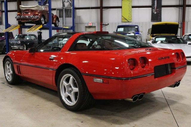1990 chevrolet corvette zr-1 22468 miles bright red coupe 5.7 liter v8 6 speed m