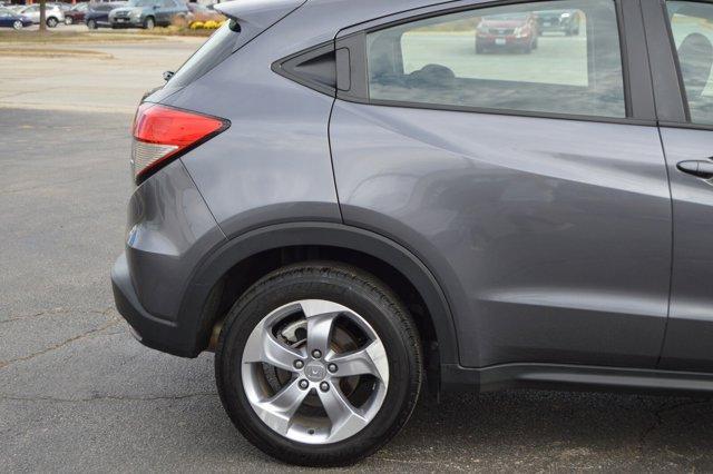 2022 honda hr-v lx