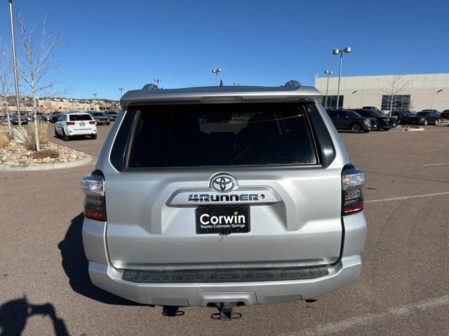 2017 toyota 4runner sr5