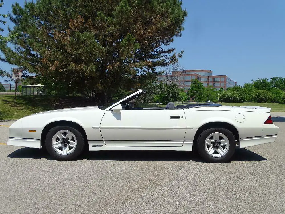 1989 chevrolet camaro rs 29,632 miles white convertible v8 automatic 4