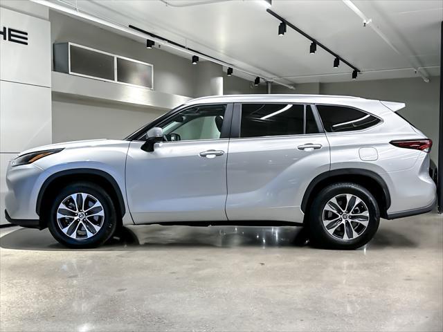 2024 toyota highlander xle