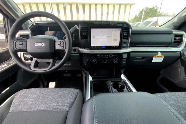 2023 ford f-250 xlt