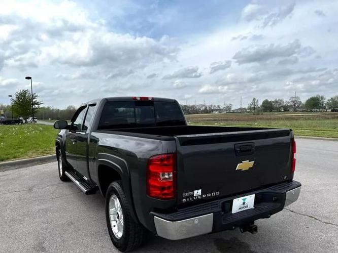 2011 chevrolet silverado 1500 extended cab lt pickup 4d 6 1/2 ft in harrisonville, missouri