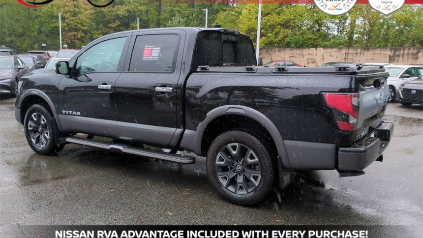 2022 nissan titan