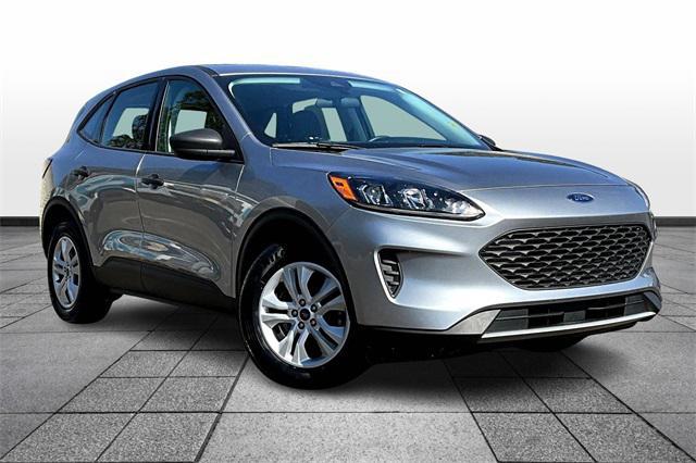 2022 ford escape s