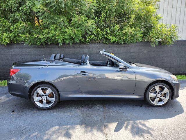 2011 lexus is 350c base