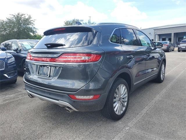 2019 lincoln mkc standard