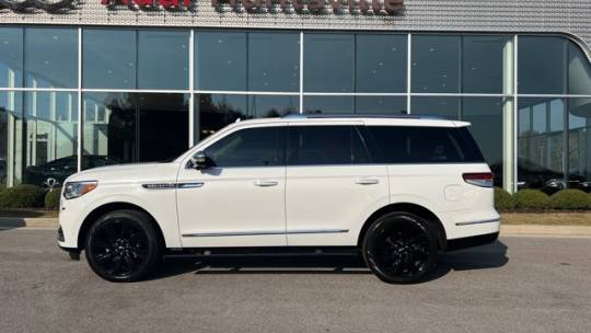 2024 Lincoln Navigator