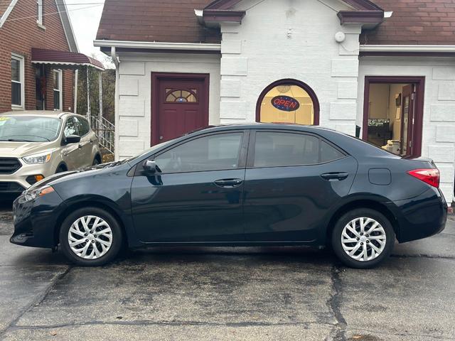 2017 toyota corolla le