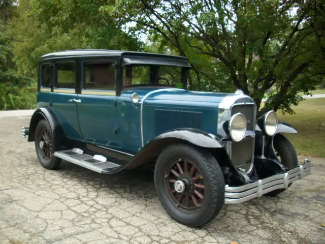 1929 buick 4 door sedan