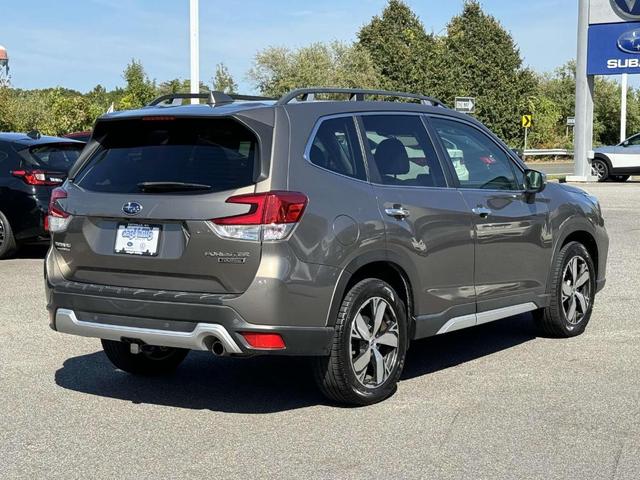 2019 subaru forester touring