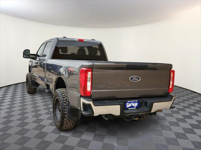 2023 ford f-250 xlt