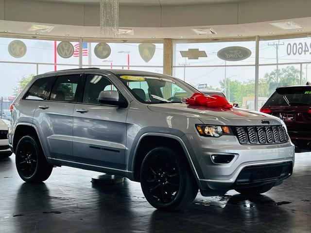 2020 jeep grand cherokee altitude