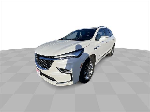2024 buick enclave avenir awd