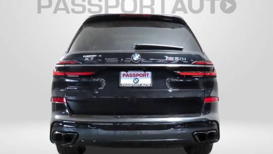2025 BMW X7