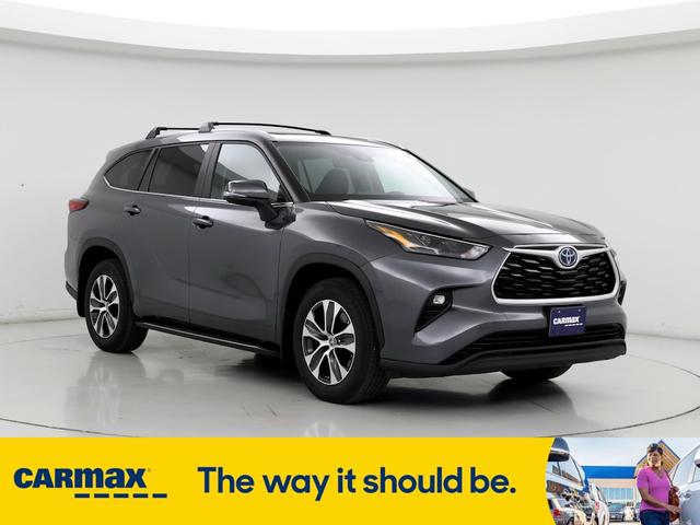 2023 toyota highlander hybrid xle