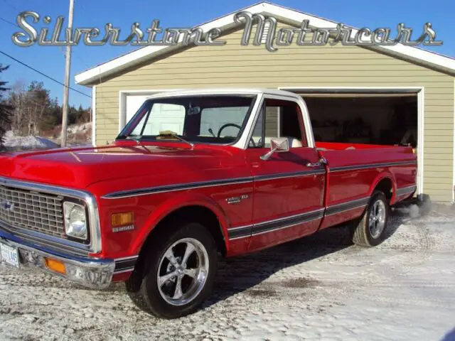 1971 red & white restored 350 v8 automatic