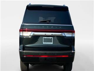 2022 Lincoln Navigator black label