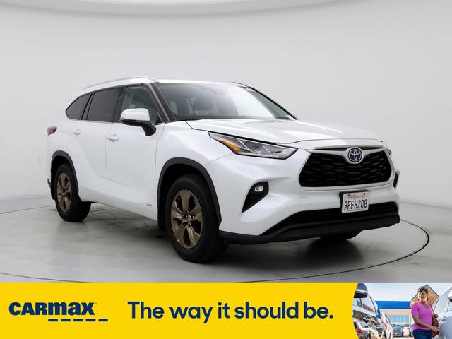 2022 toyota highlander hybrid xle bronze