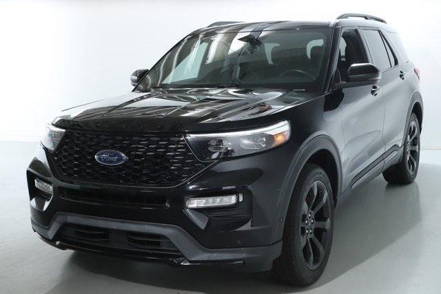 2022 ford explorer st