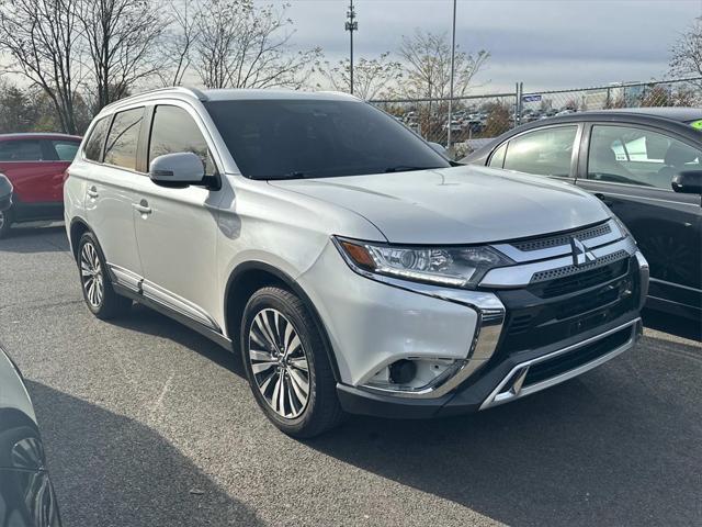 2020 mitsubishi outlander es