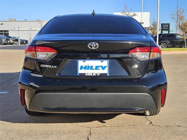 2020 toyota corolla le