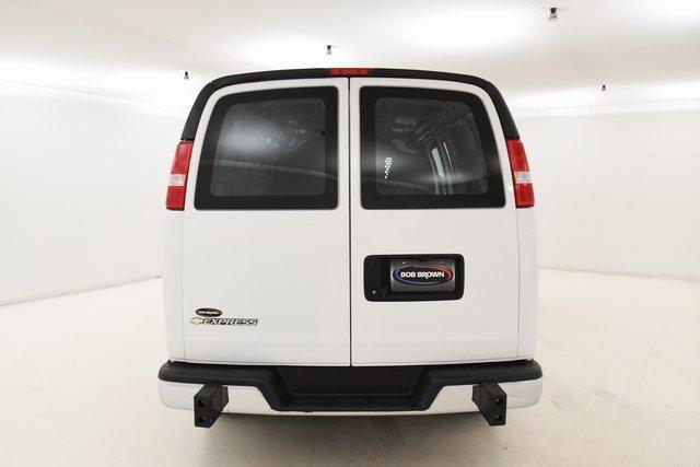 2022 chevrolet express 2500 work van