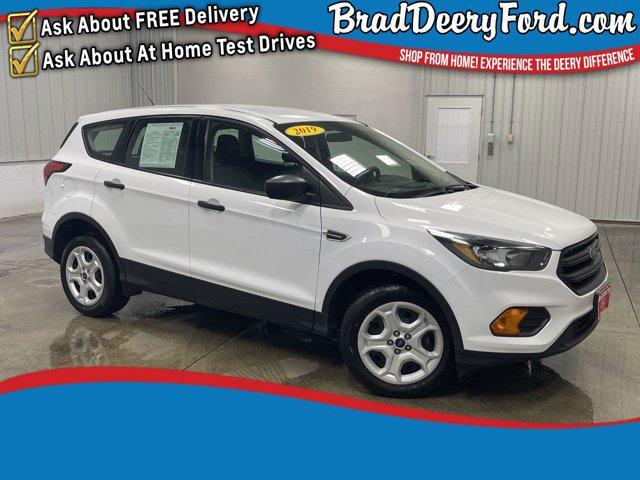 2019 ford escape s