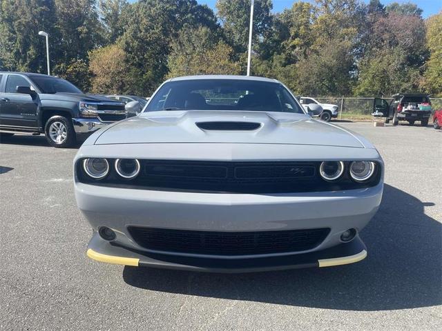 2022 dodge challenger r/t