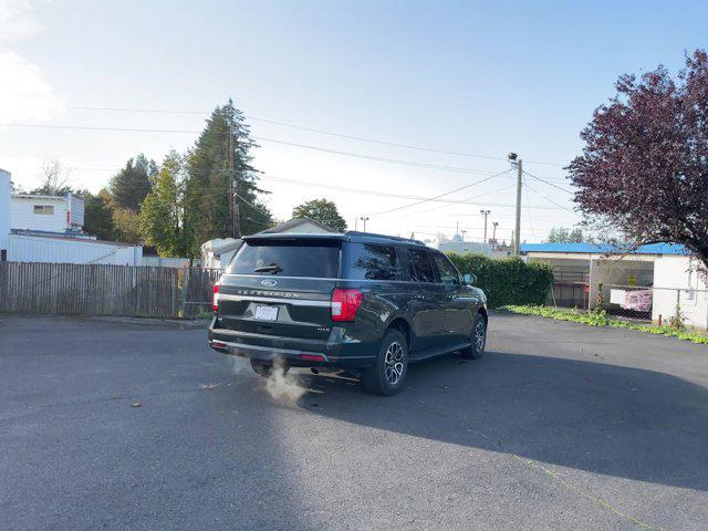 2022 ford expedition xlt max