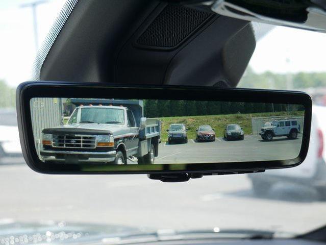 2023 jeep grand wagoneer base