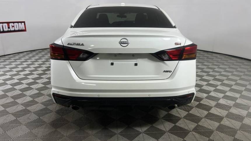 2024 nissan altima 2.5 sr