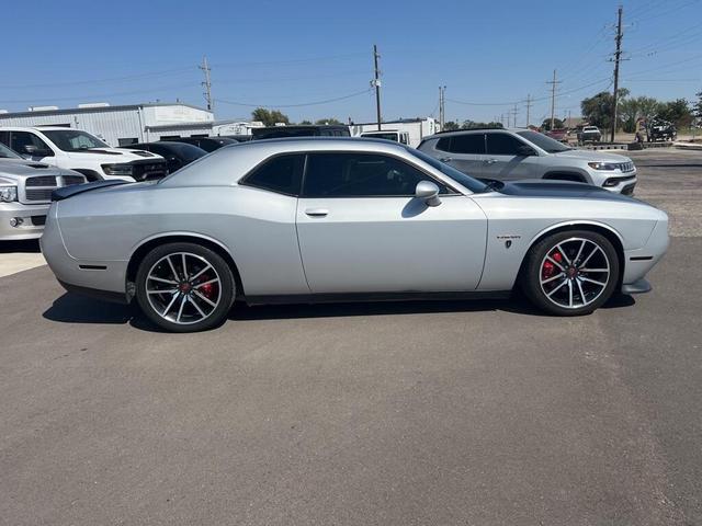 2020 dodge challenger r/t