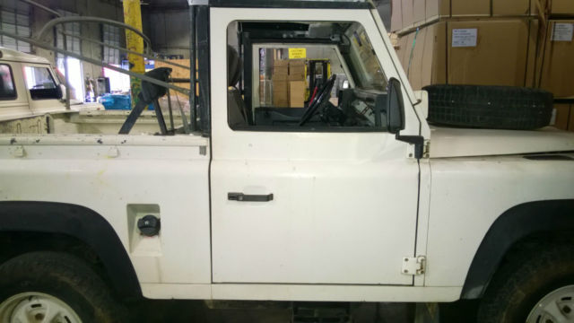 1988 land rover defender 90 2.5 td lhd needs some work no reserve!