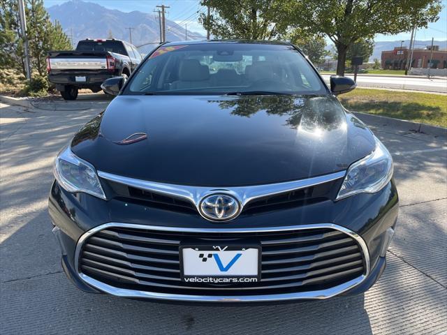 2018 toyota avalon hybrid xle plus