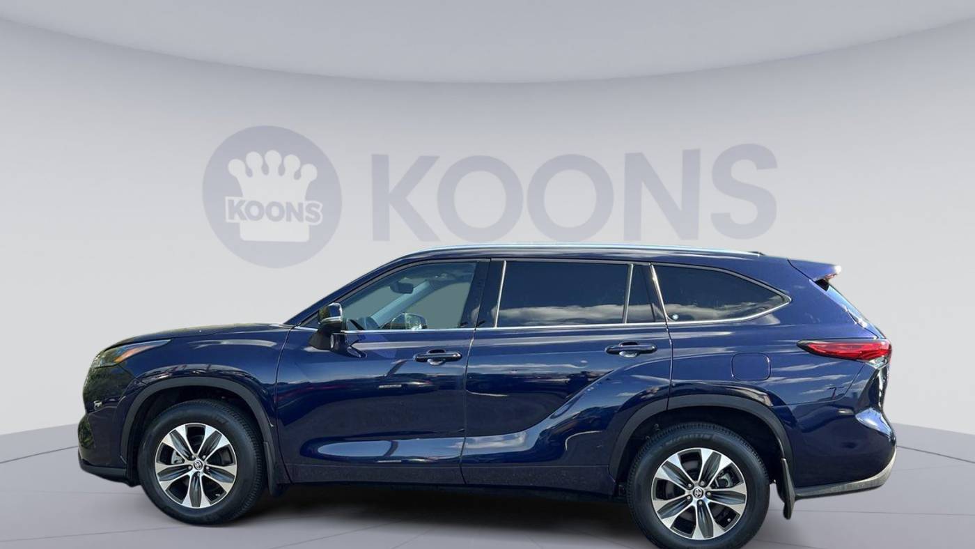 2021 toyota highlander xle