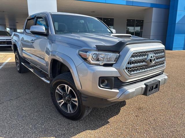 2017 toyota tacoma sr5