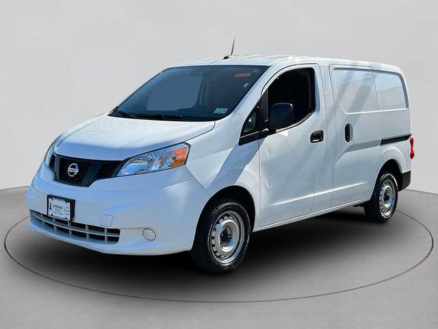 2021 nissan nv200 s