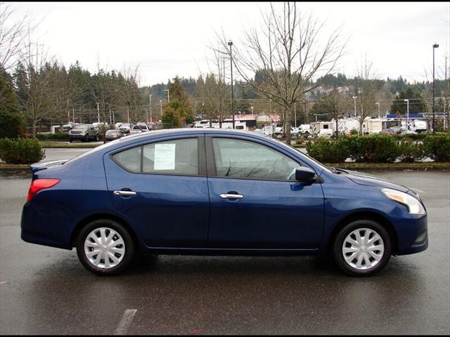 2019 nissan versa 1.6 sv